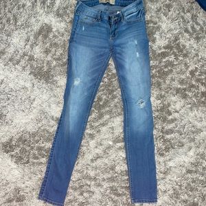Hollister Super Skinny Jeans size 0